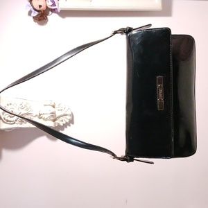 ESPRIT DE CORP. Vintage 👑 Patent Leather Shoulder Bag 👜